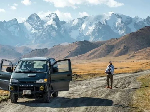 rent 4x4 delica