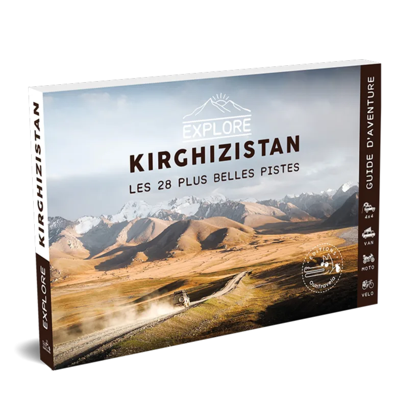 Coffret intitulé KIRGHIZISTAN : LES 28 PLUS BELLES PISTES représentant un paysage de montagnes et de plaines herbeuses, avec un cycliste sur un chemin. Le coffret est étiqueté Explore et décrit comme un guide d'aventure.