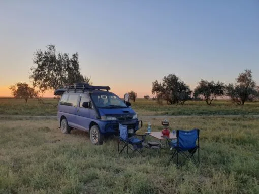 rental-van-amenage-kyrgyzstan-igor-anna-3