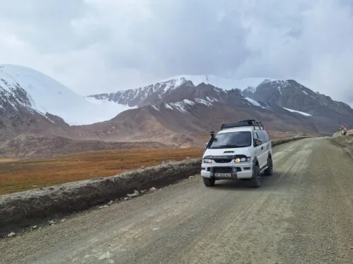 rental-van-amenage-kyrgyzstan-igor-anna-4