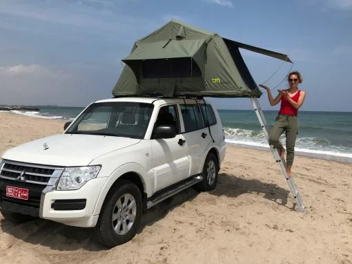 oliver location 4x4 oman tente de toit mitsubishi pajero 2