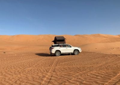oliver location 4x4 tente de toit oman toyota fortuner 4