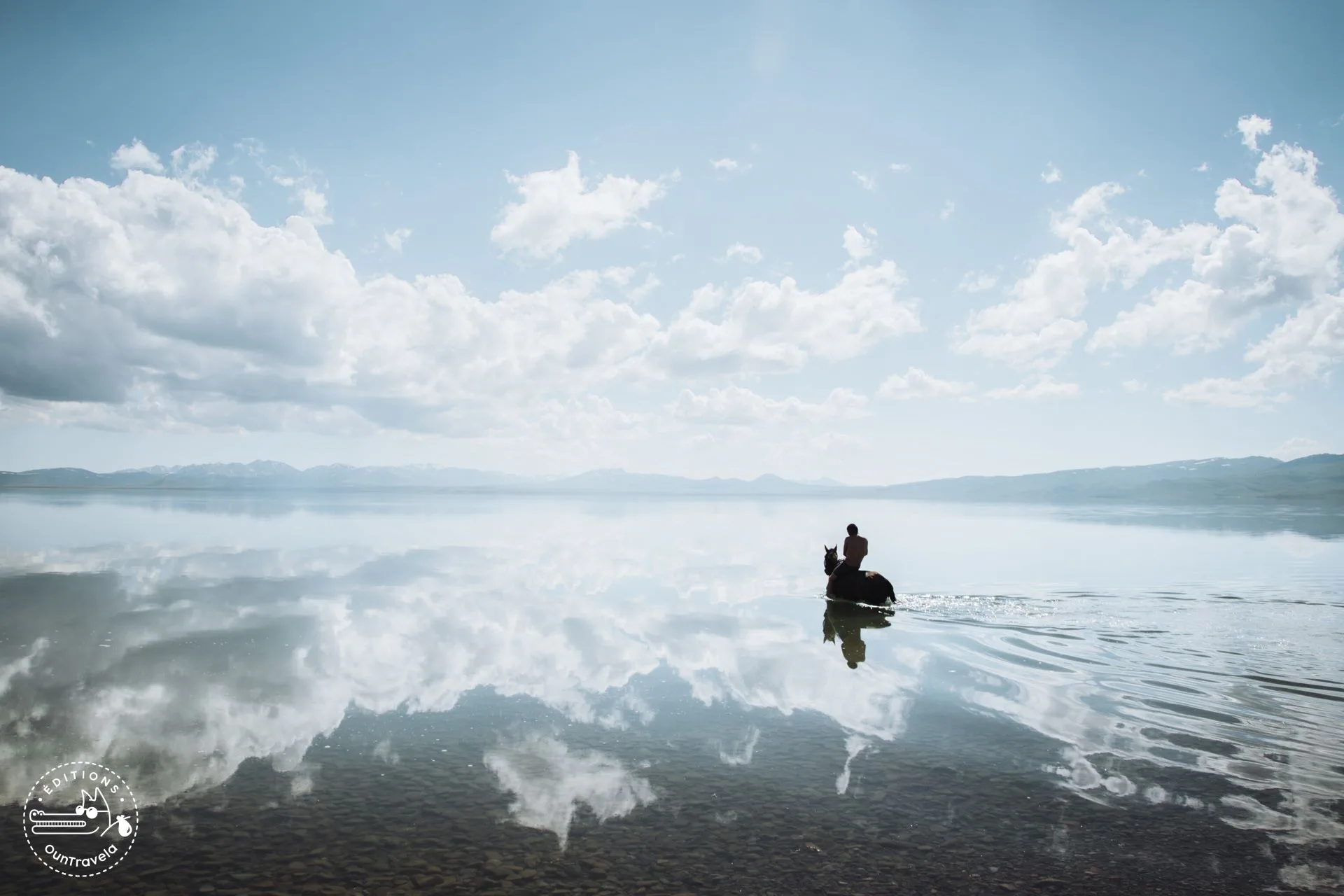 horseback riding on lake song-kul